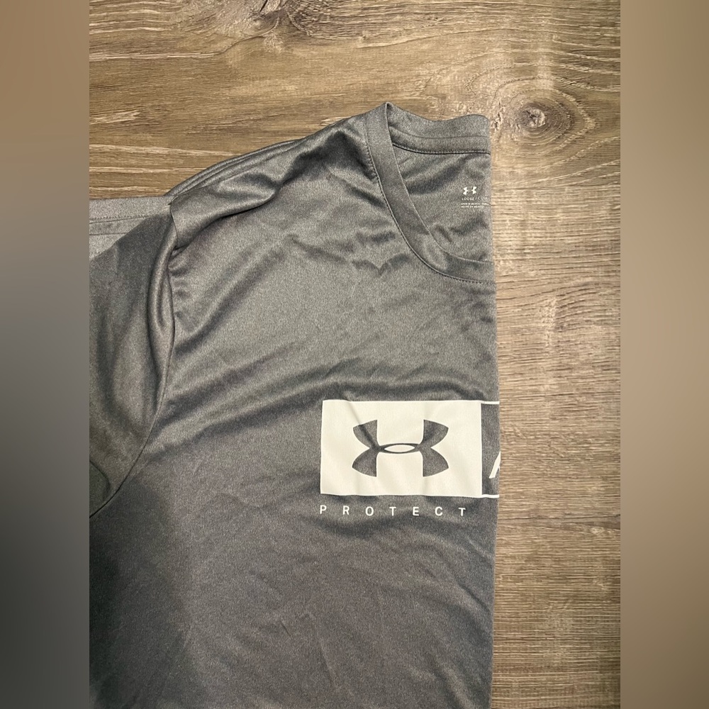 Men’s Under Armour Heat Wear T-Shirt